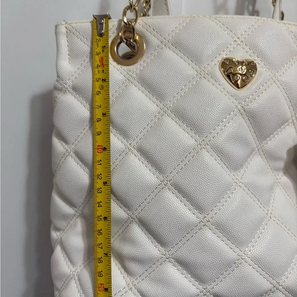 Betsey Johnson Quilted White Faux Leather Shoulder Satchel Tote - Picture 8 of 9